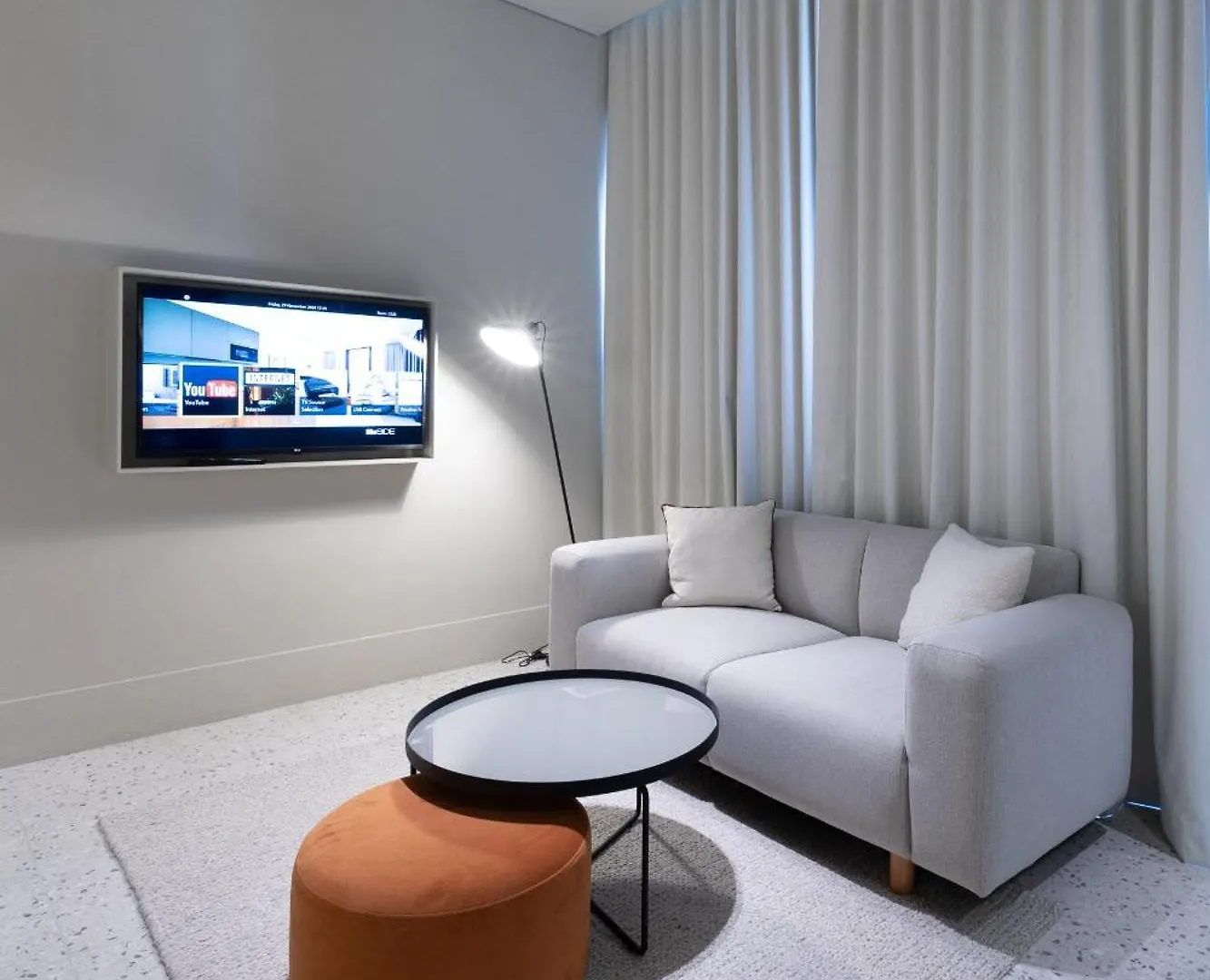 Apartment Modern Studio, Burj Views - Business Travelers Dubai United Arab Emirates