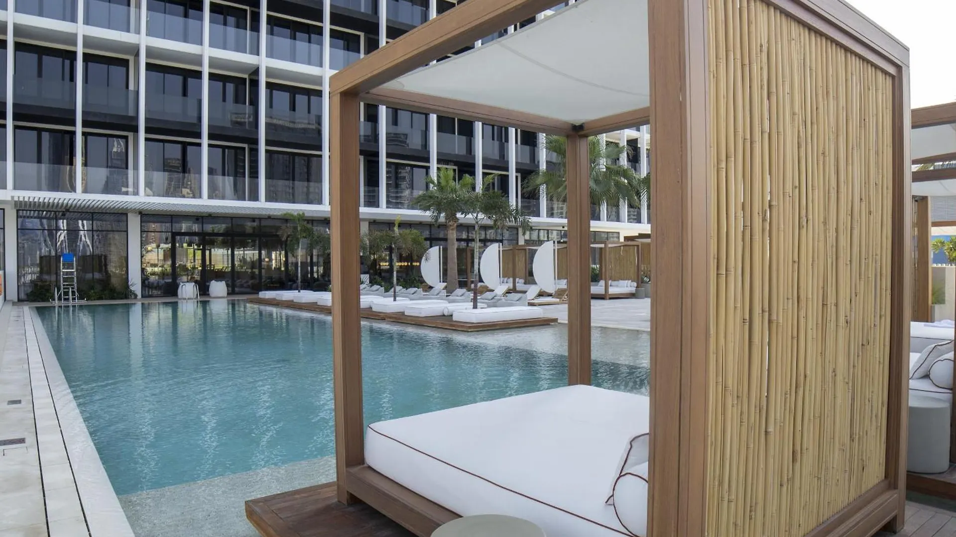 Modern Studio, Burj Views - Business Travelers Dubai 0*,  United Arab Emirates